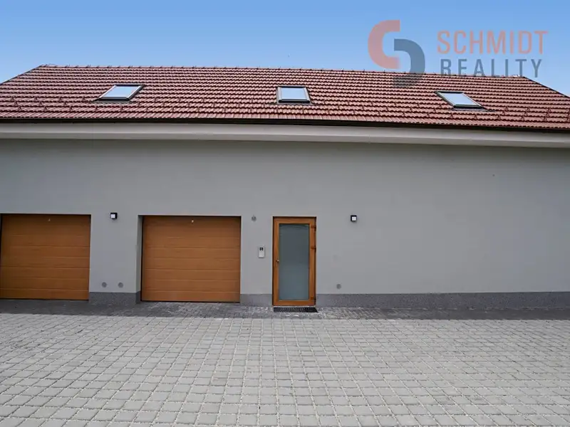 Prodej vícegeneračního domu 120 m², pozemek 89 m², Valtice – náhled fotky 2