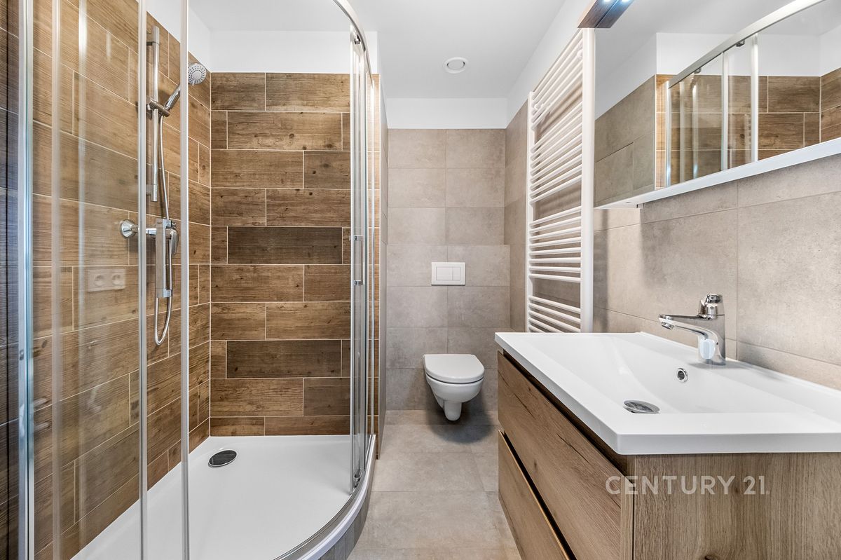 Pronájem bytu 2+kk 34 m² – fotografie 4