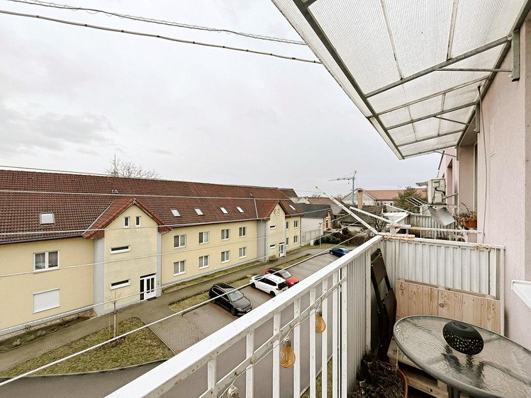 Pronájem bytu 2+1, 55 m² (17 z 20)