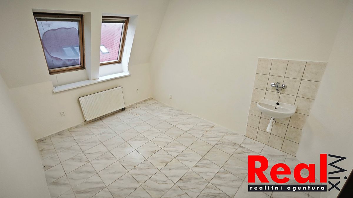 Pronájem kanceláře 12 m²