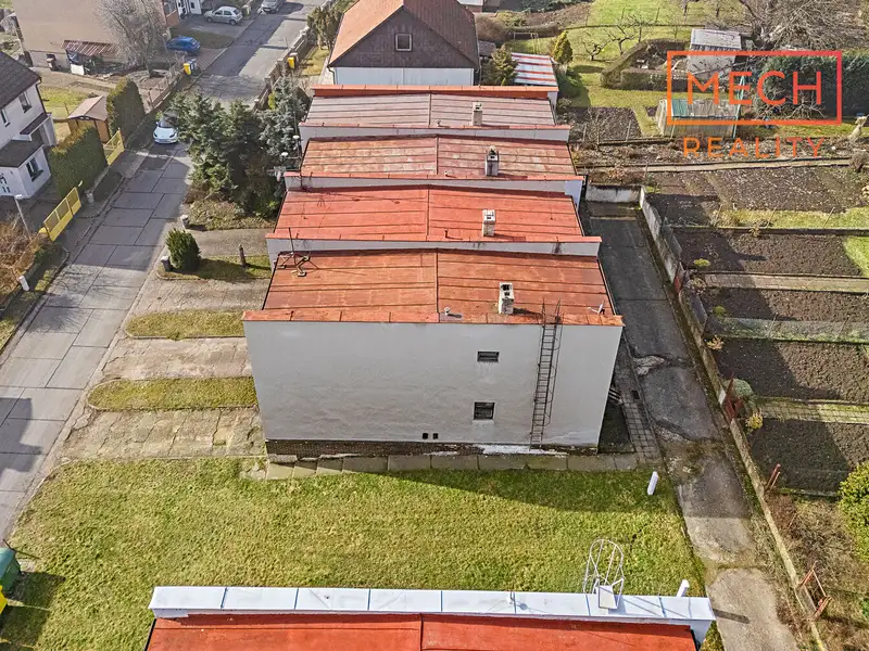 Prodej rodinného domu 158 m², pozemek 335 m², Radonice – náhled fotky 1