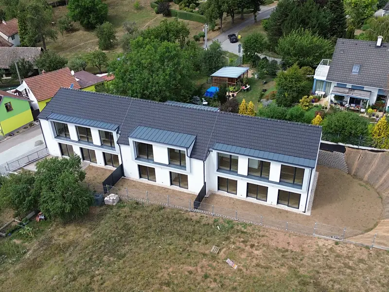 Prodej rodinného domu 146 m², pozemek 203 m², Svinošice – náhled fotky 2