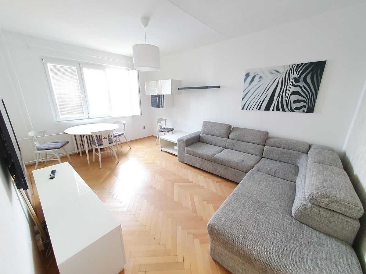 Pronájem bytu 2+1 52 m²