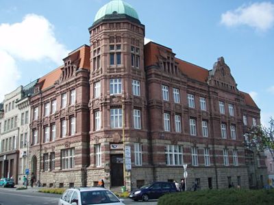 Pronájem kanceláře 988 m²