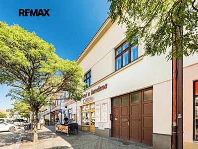 Pronájem kanceláře 260 m²