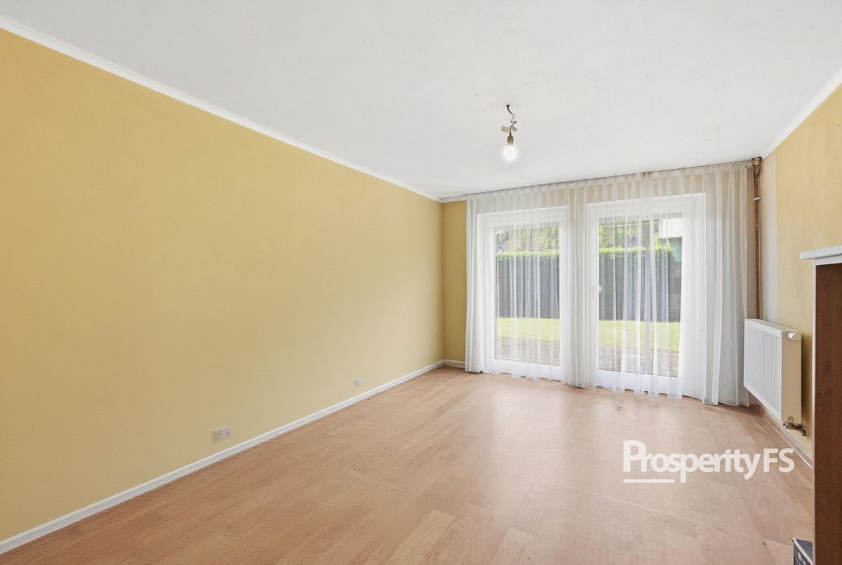 Prodej rodinného domu 206 m², pozemek 1318 m² – fotografie 5