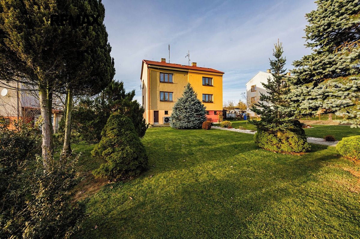 Prodej rodinného domu 116 m², pozemek 608 m² – fotografie 2
