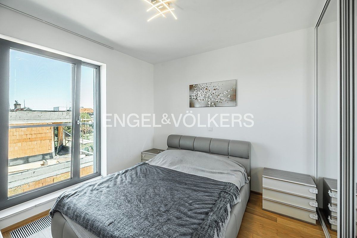 Pronájem bytu 3+kk 72 m² – fotografie 5