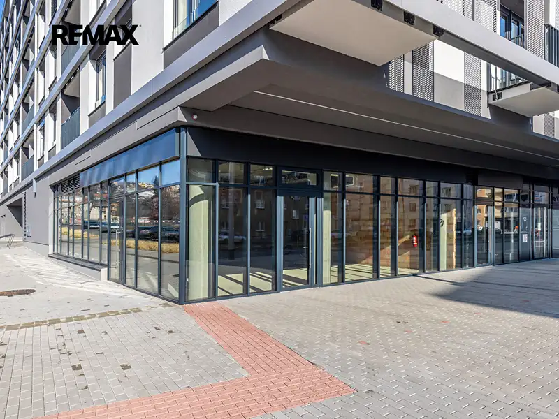Pronájem obchodního prostoru 194 m², Praha – náhled fotky 3