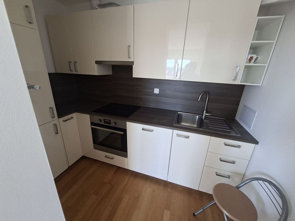 Prodej bytu 2+kk 74 m² – fotografie 3