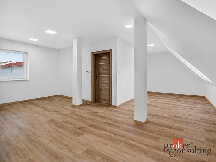 Wohnung 1+kk zum Kauf, 49 m² (9 von 14)
