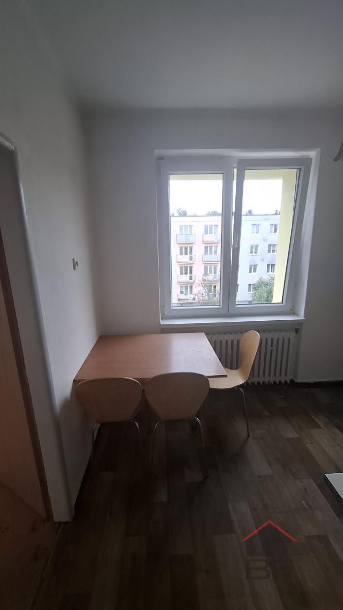 Pronájem bytu 2+1 58 m² – fotografie 4