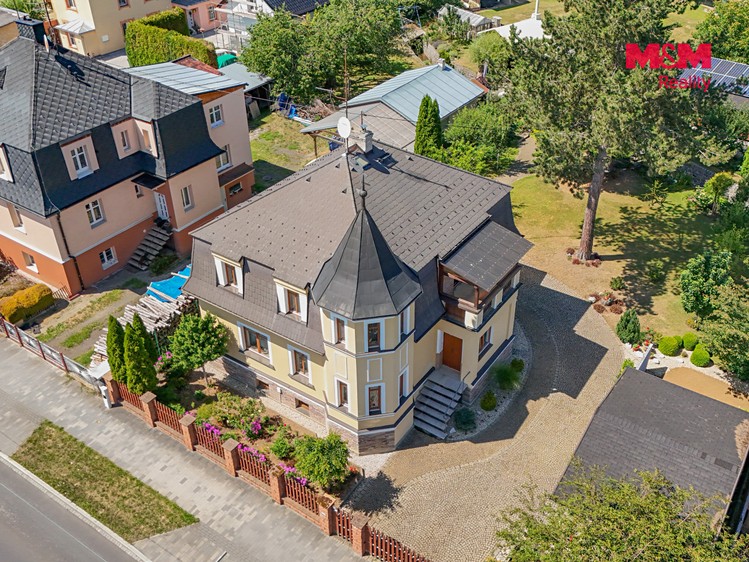 Prodej domu, 220 m² (2 z 30)