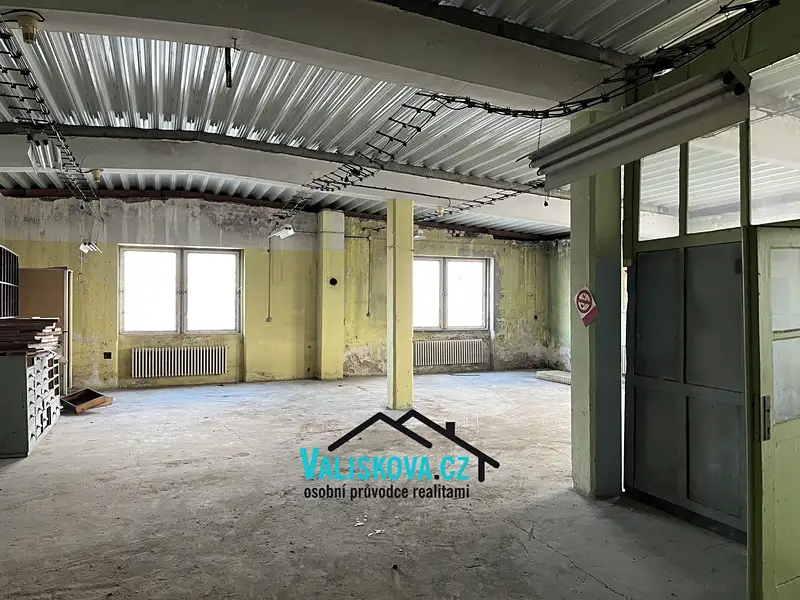 Pronájem skladového prostoru 792 m², Kroměříž – náhled fotky 3