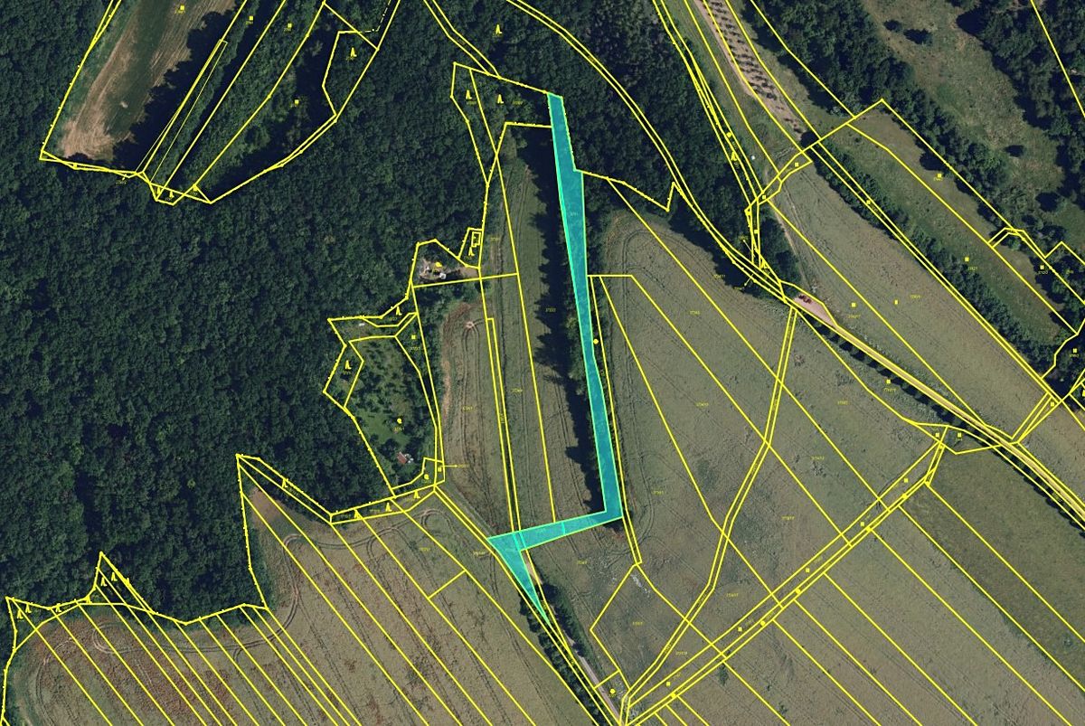 Prodej pole 2840 m²