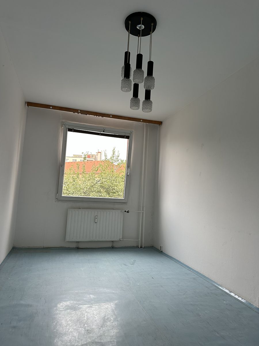 Pronájem bytu 3+1 61 m² – fotografie 3