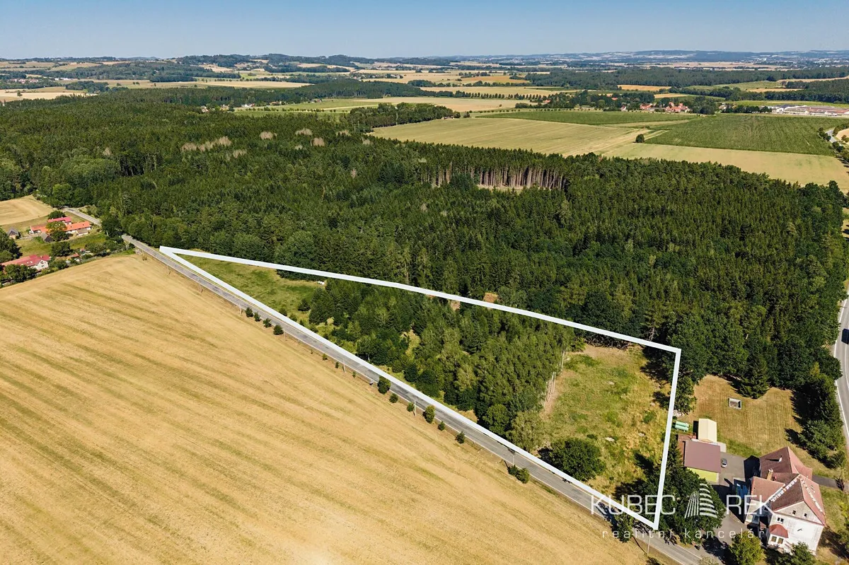 Prodej stavebního pozemku 19582 m²