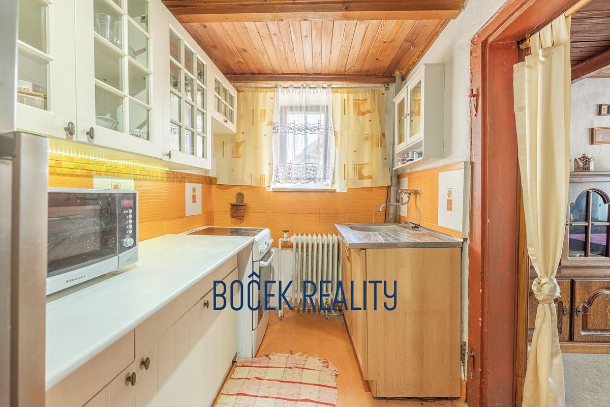 Prodej rodinného domu 115 m², pozemek 230 m² – fotografie 2