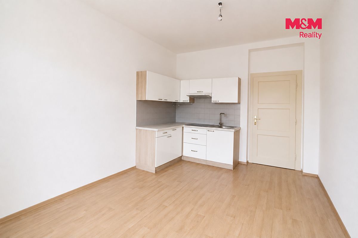 Prodej bytu 1+kk 28 m² – fotografie 2