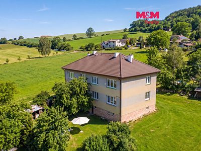 Prodej rodinného domu 252 m², pozemek 166 m²