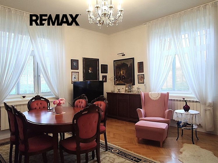 Будинок на продаж, 240 м² (5 з 37)