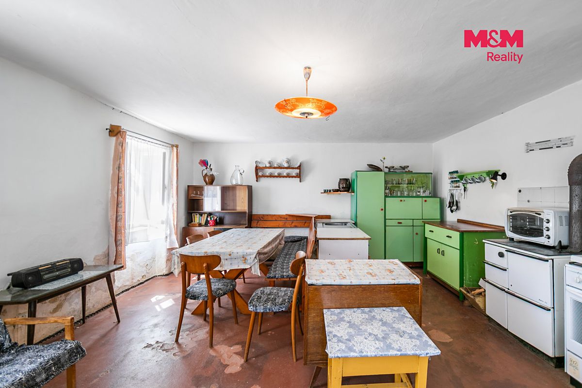 Prodej rodinného domu 96 m², pozemek 2264 m² – fotografie 2
