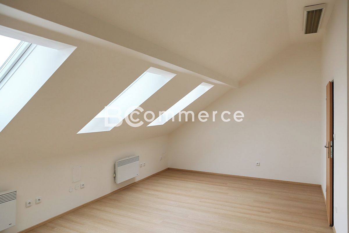Pronájem kanceláře 23 m² – fotografie 2