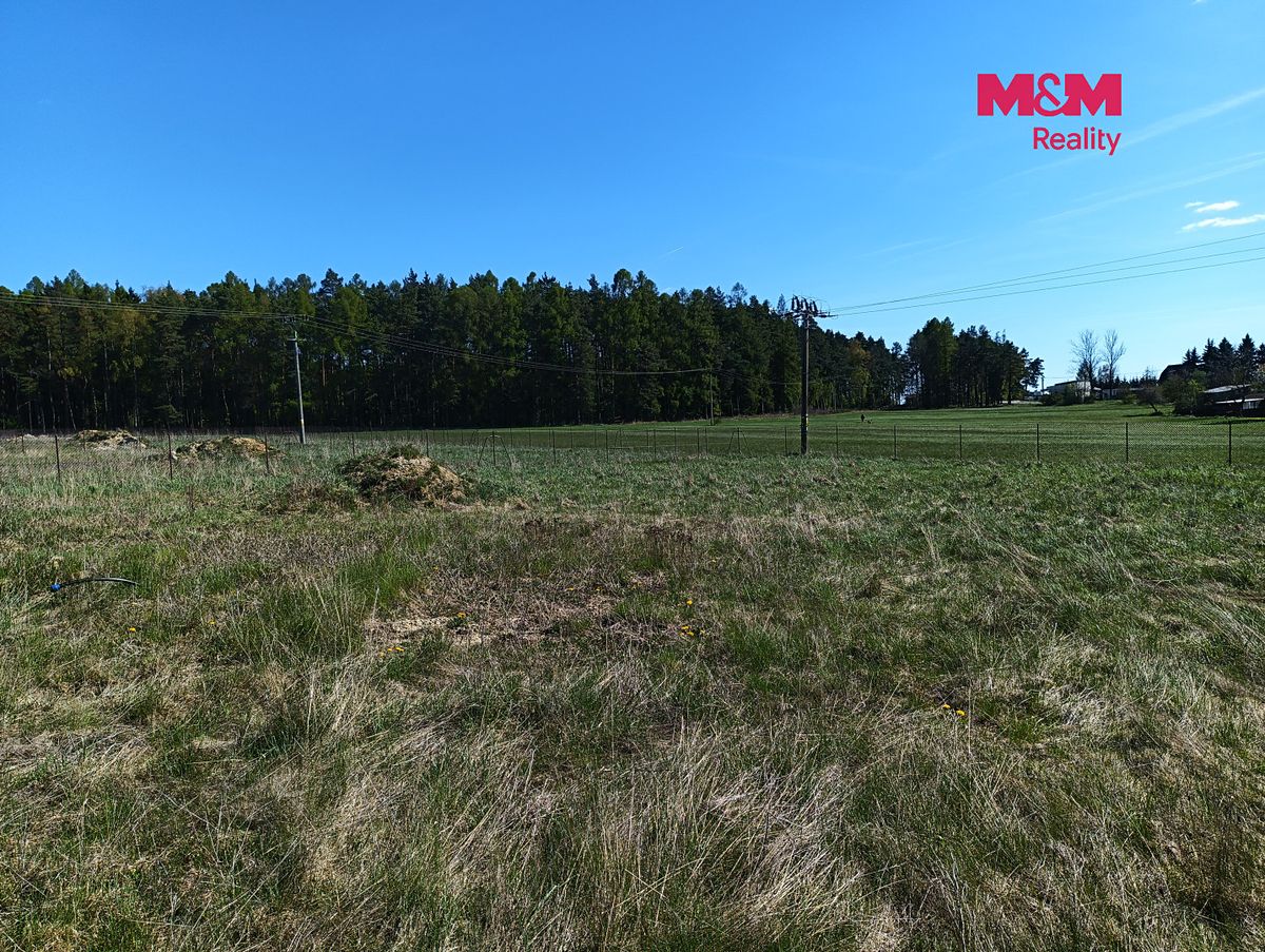 Prodej stavebního pozemku 1000 m² – fotografie 2