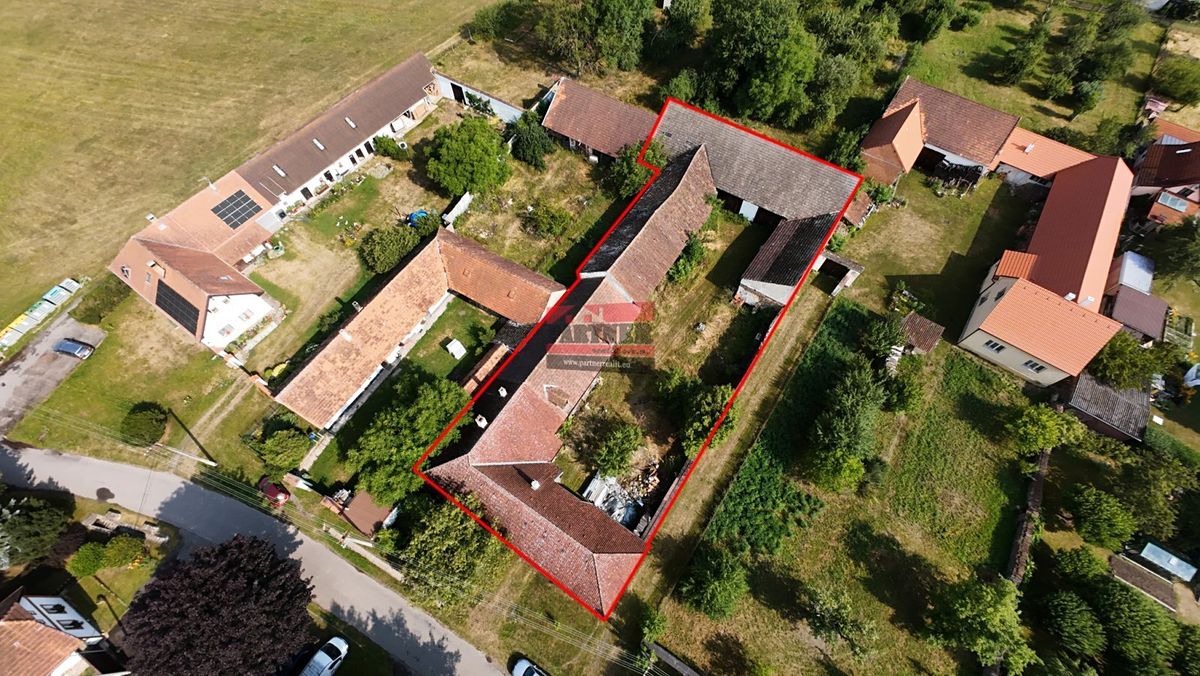 Prodej chalupy 98 m², pozemek 1557 m² – fotografie 2