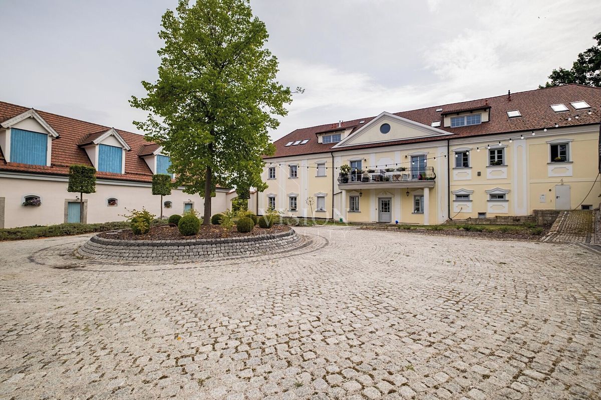 Prodej bytu 2+1 100 m²