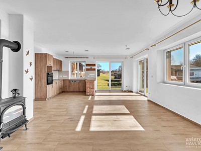 Prodej  rodinného domu 204 m², pozemek 3 464 m²