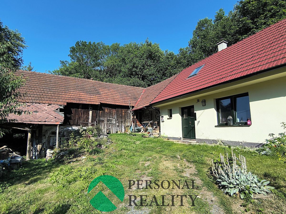 Prodej chalupy 53 m², pozemek 855 m² – fotografie 2