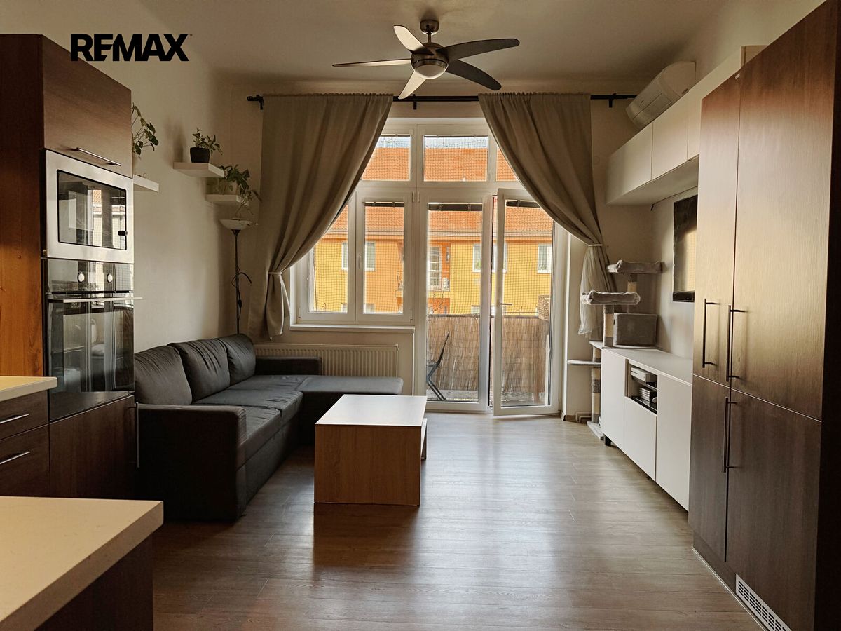 Prodej bytu 2+kk 43 m² – fotografie 2