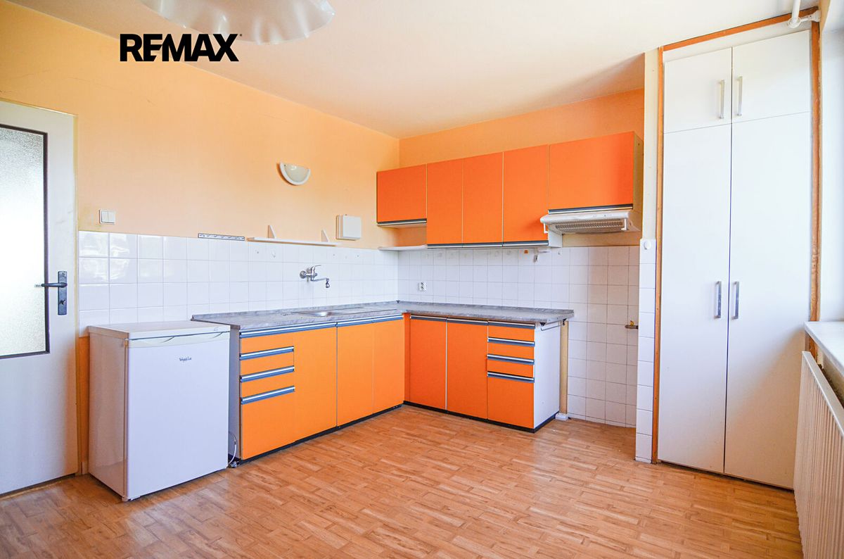 Prodej rodinného domu 160 m², pozemek 339 m² – fotografie 5
