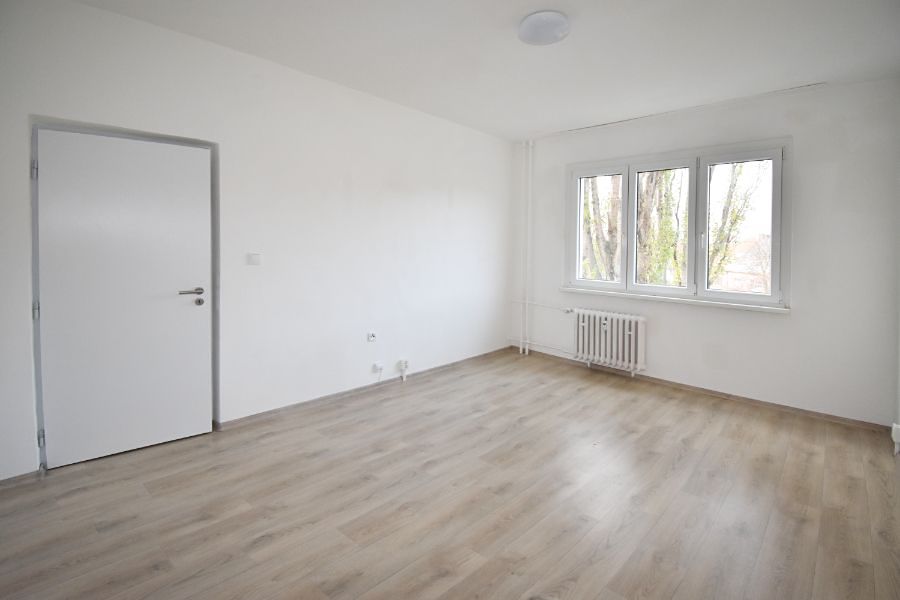 Pronájem bytu 2+1 54 m² – fotografie 5