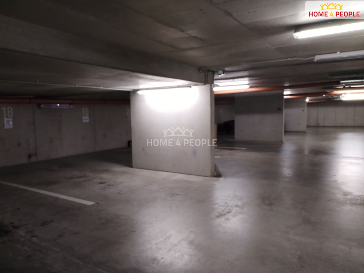 Prodej garáže 14 m² – fotografie 3