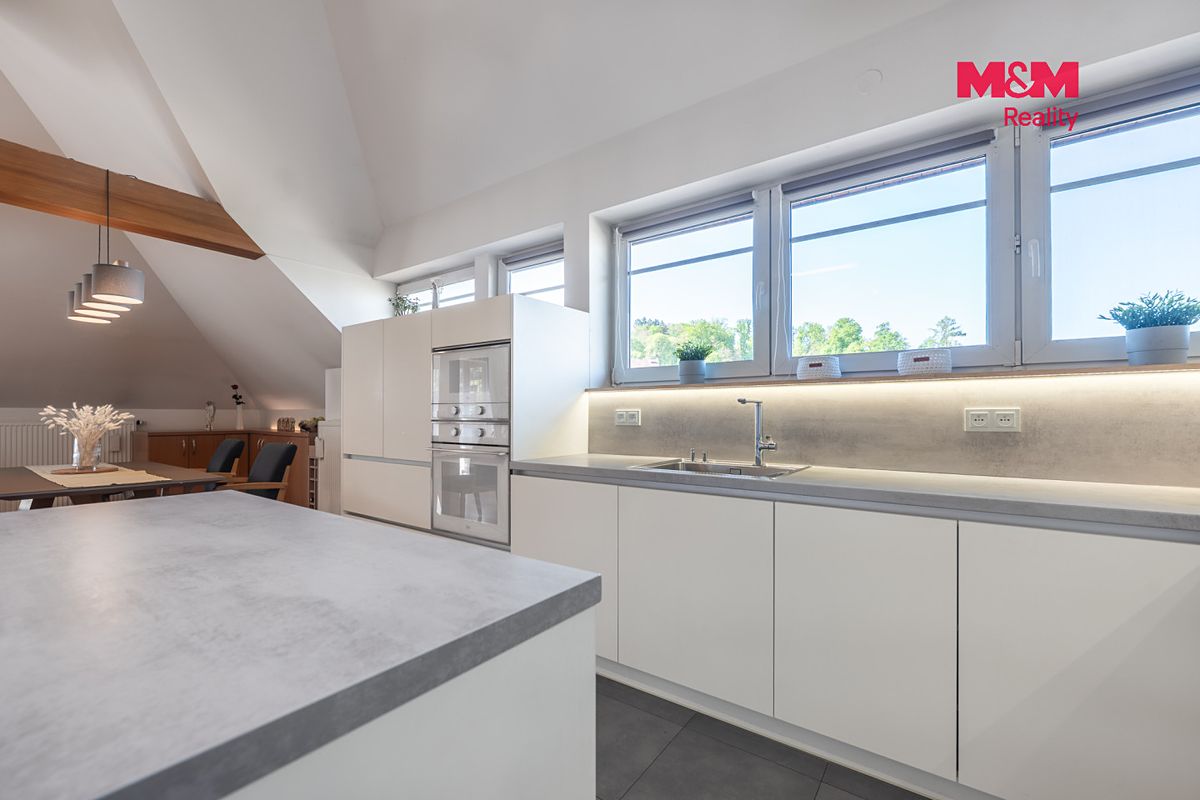 Prodej bytu 4+kk 180 m² – fotografie 3