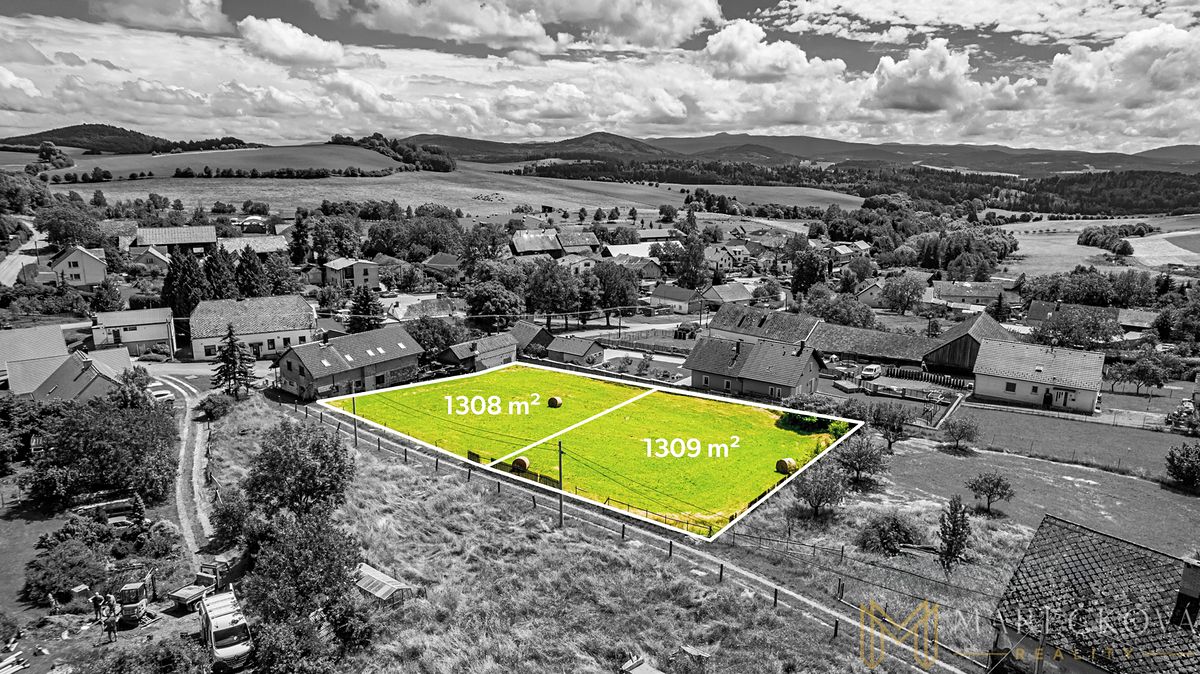 Prodej stavebního pozemku 1309 m² – fotografie 2