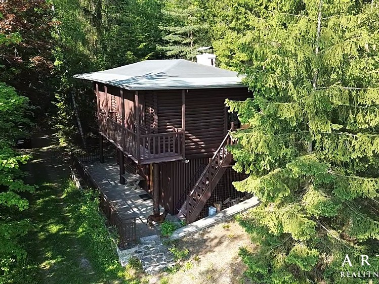 Prodej domu, 135 m² (1 z 19)