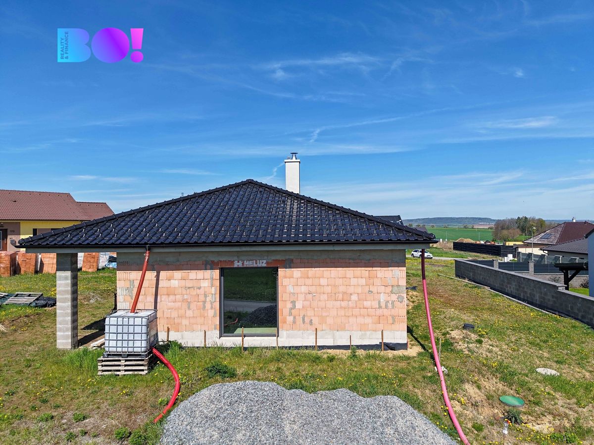 Prodej rodinného domu 158 m², pozemek 864 m² – fotografie 4