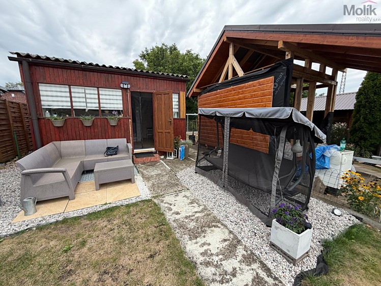 Prodej pozemku, 378 m² (2 z 16)