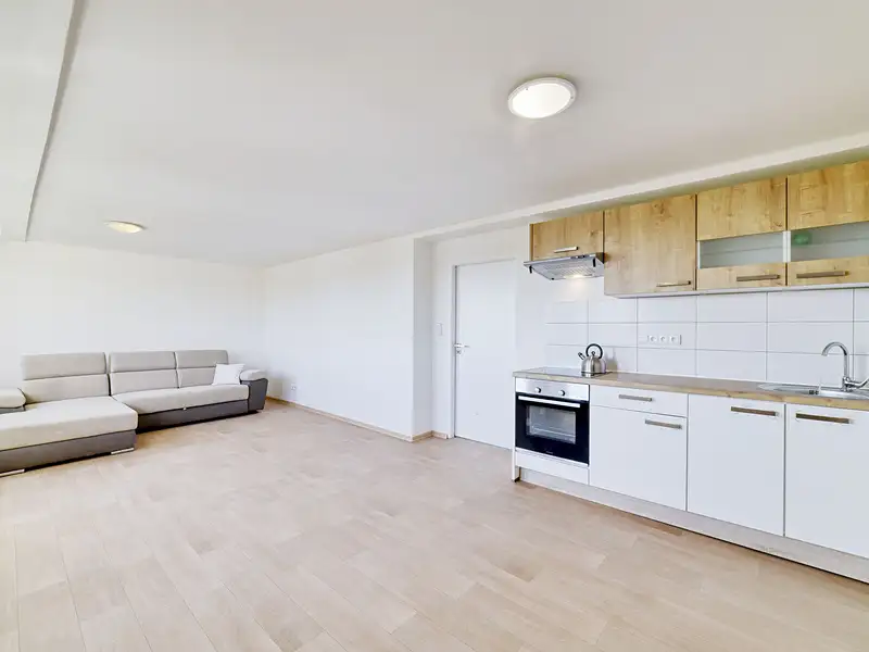 Pronájem bytu 2+kk 60 m², Aš – náhled fotky 1