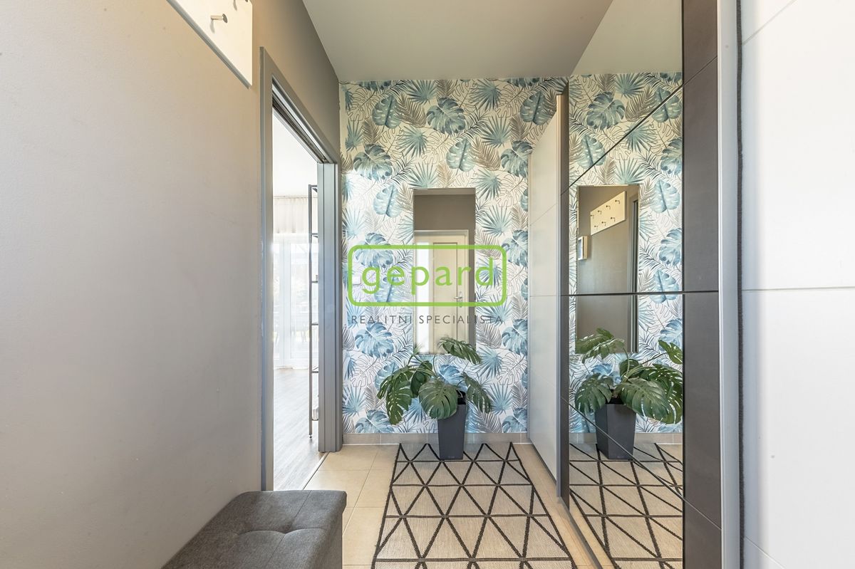 Prodej rodinného domu 99 m², pozemek 276 m² – fotografie 3
