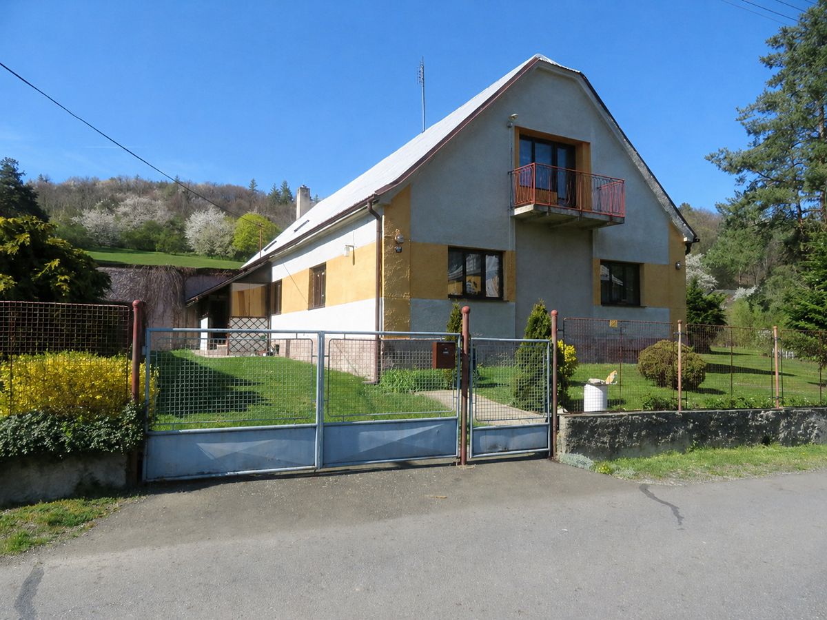 Prodej rodinného domu 160 m², pozemek 1583 m²
