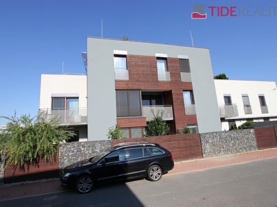 Pronájem bytu 2+kk 60 m²