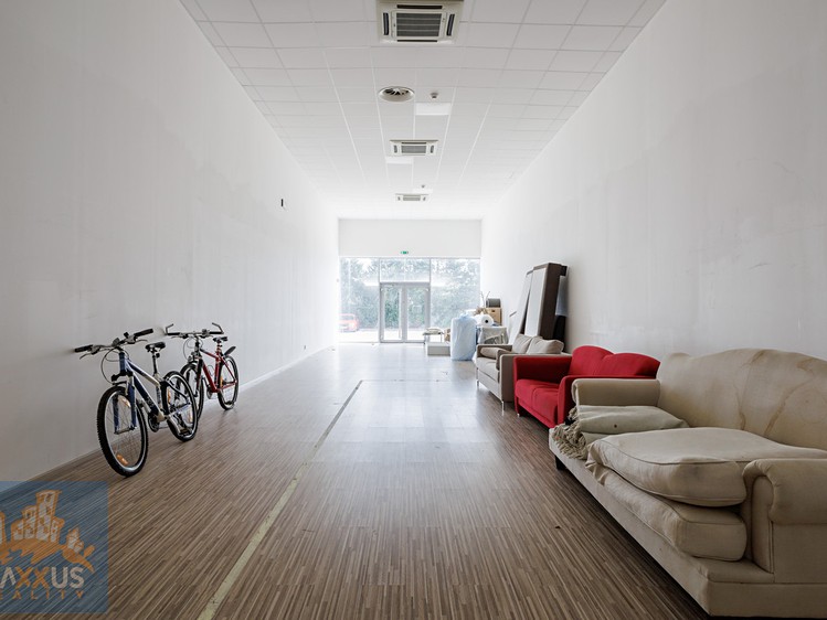 Комерційне приміщення в оренду, 142 м² (6 з 7)