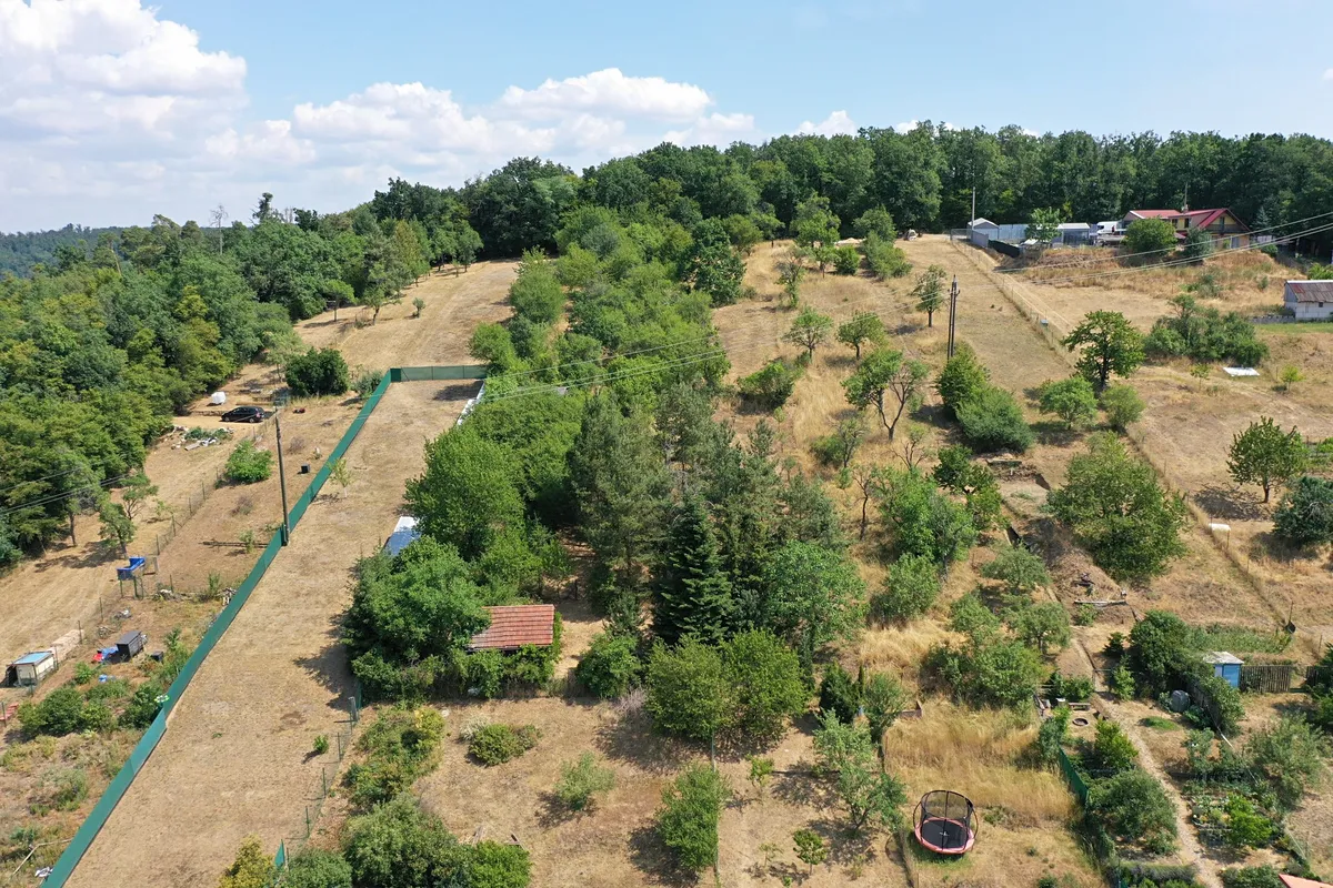 Prodej zahrady 1857 m²