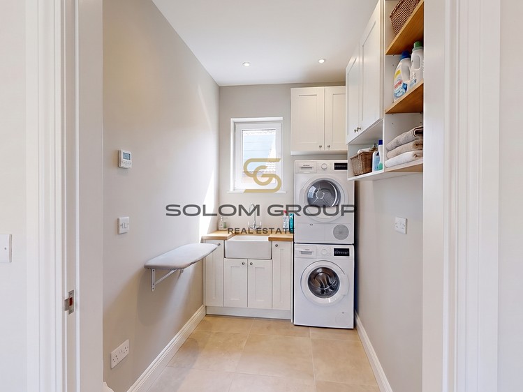 Prodej domu, 250 m² (8 z 14)