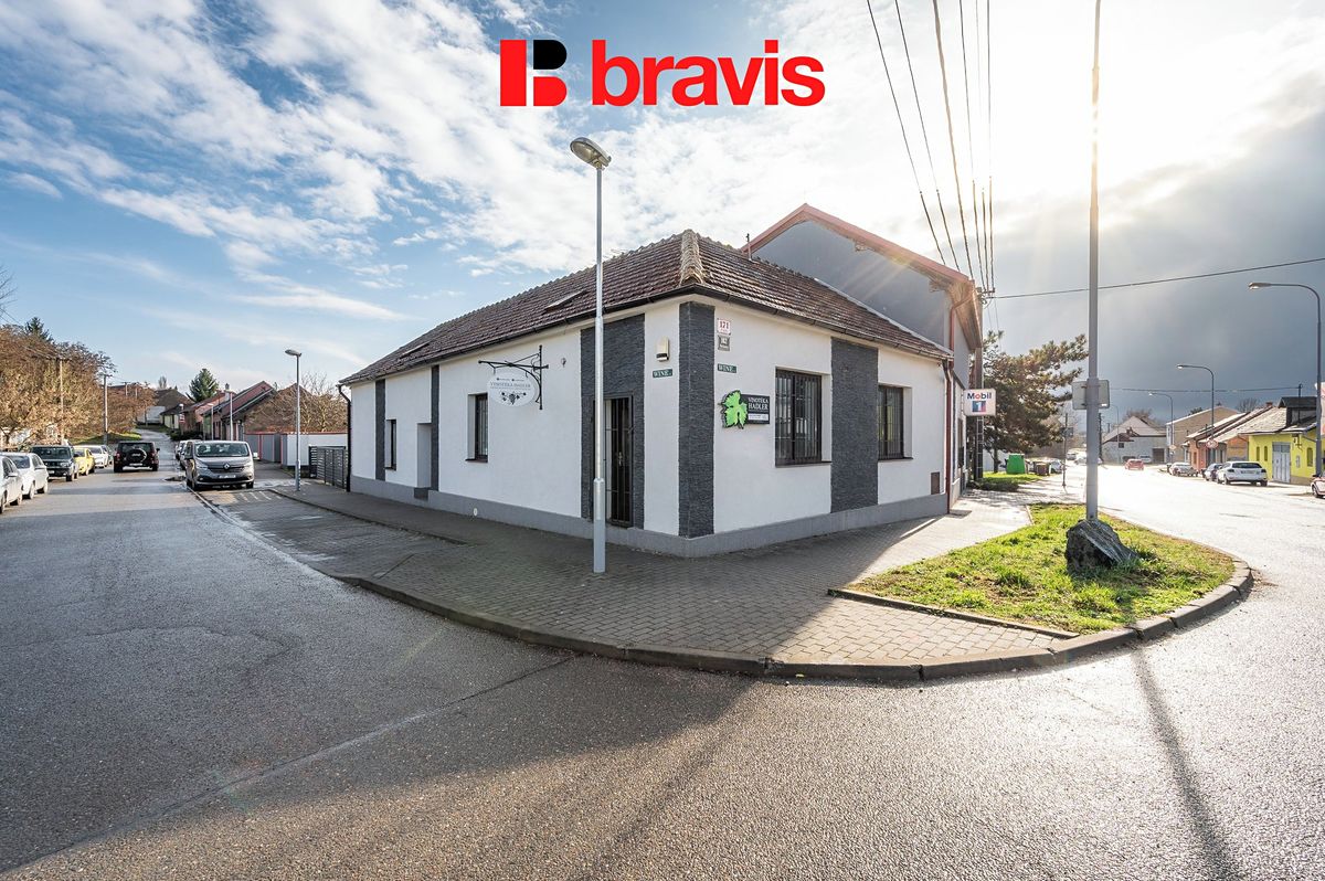 Prodej obchodního prostoru 400 m² – fotografie 2