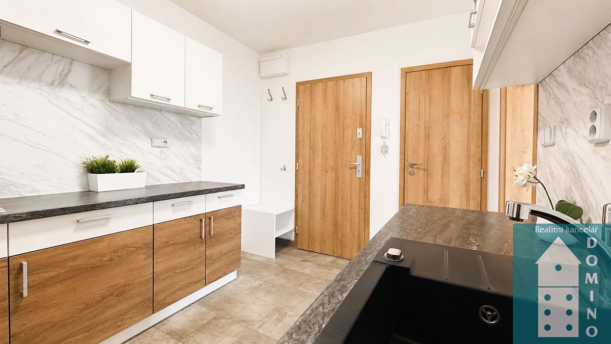 Pronájem bytu 2+1 62 m² – fotografie 2